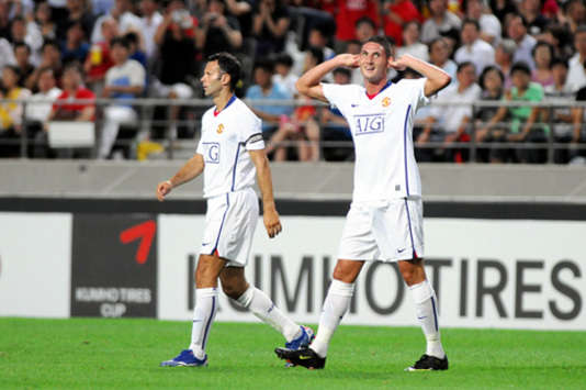 Ryan Giggs & Federico Macheda, Manchester United (Goal.com)
