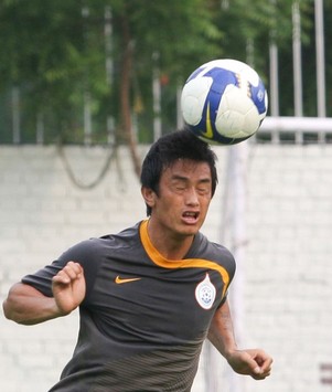 Nehru Cup: Indian Skipper, Bhaichung Bhutia, during a practise session in New Delhi (Mango Peel)