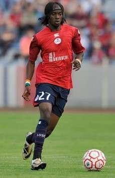 PSG pencil Gervinho for next session purchase