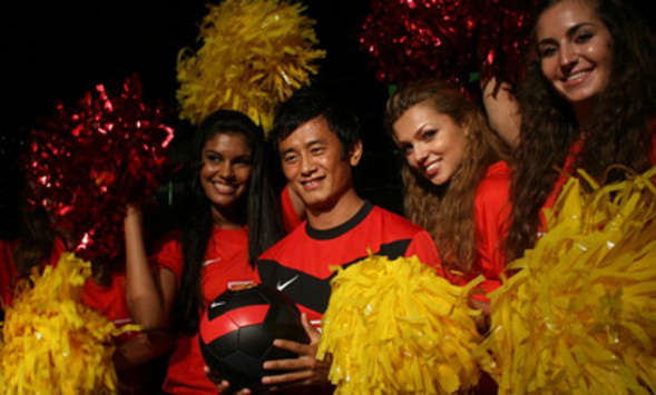 Bhaichung Bhutia At Manchester United Cafe Launch (Mango Peel)