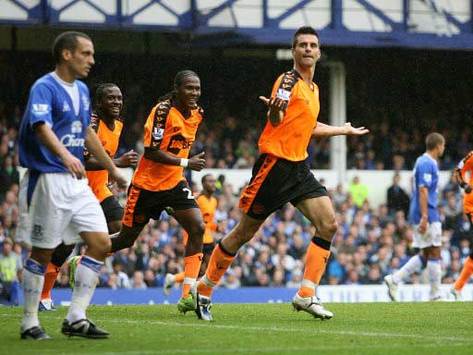 EPL: Paul Scharner, Everton - Wigan Athletic (PA)