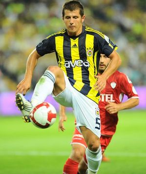 Turkcell Süper Lig: Emre Belözoğlu (Fenerbahçe) (fenerbahce.org)