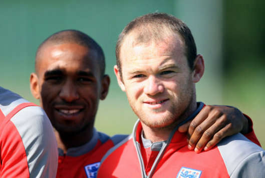 Wayne Rooney and Jermain Defoe - England (PA)