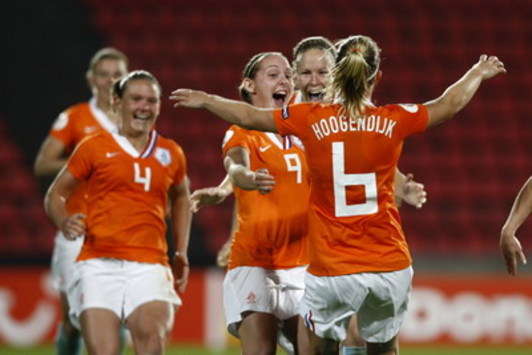 EC Woman 2009: Netherlands - France (foto PRO SHOTS)