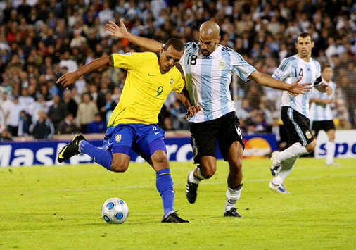 Luis Fabiano - Brazil x Argentina