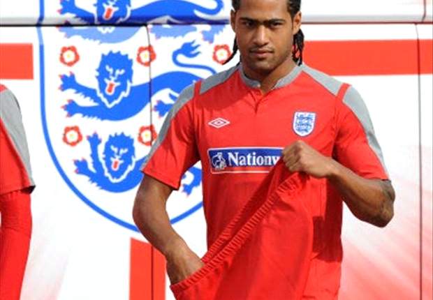 England will find a way to stop Gareth Bale in Euro 2012 qualifier against Wales - Glen Johnson
