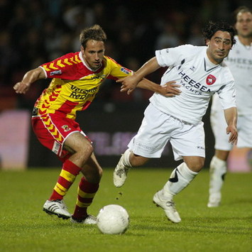 Timon van Leeuwen vs Emrullah Guvenç, Go Ahead Eagles - FC Oss (Foto PROSHOTS)