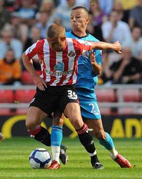 EPL: Lee Cattermole - Kamel Ghilas, Sunderland v Hull City (PA)