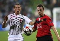 CL: Filip Holosko - Jonathan Evans, Besiktas v Manchester United (bjk.com.tr)