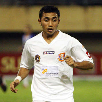Firman Utina - Pemain (GOAL.com / Dhedhe D.)