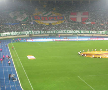 Europa League: Rapid Wien - Hamburger SV, Die grün-weiße Fankurve (Goal.com, Bauer)