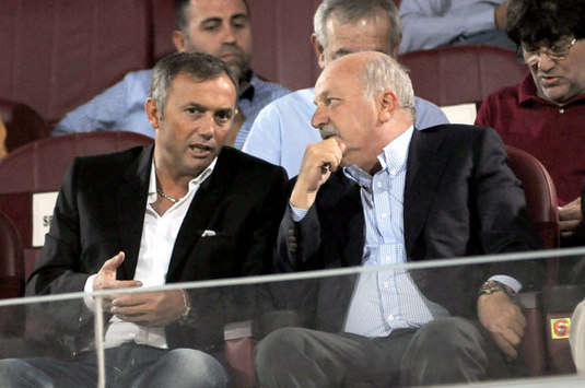 Trabzonspor Başkanı Sadri Şener ve Trabzonspor'un efsane isimlerinden Hami Mandıralı (trabzonspor.org.tr)