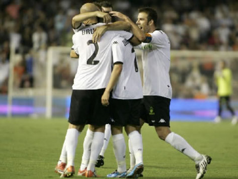 İspanya: Bruno, David Villa ve Carlos Marchena (Valencia) (MARCA)