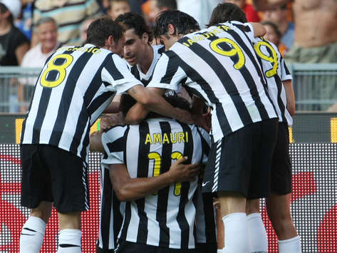 Juventus celebrating (Grazia Neri)