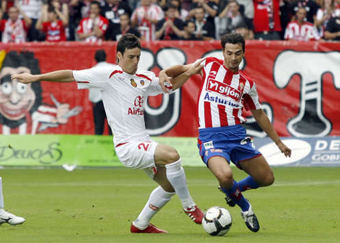 De las Cuevas, Aduriz, Sporting de Gijon-Mallorca (Marca)