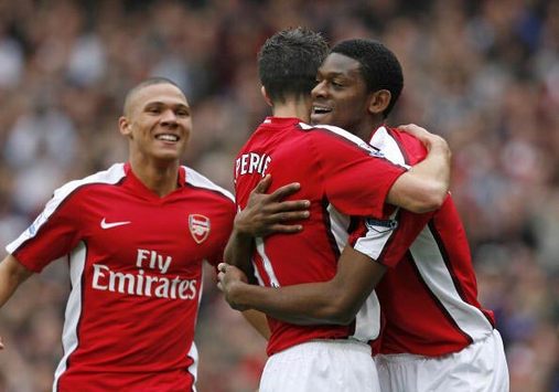 EPL: Robin van Persie, Arsenal - Birmingham (Getty Images)