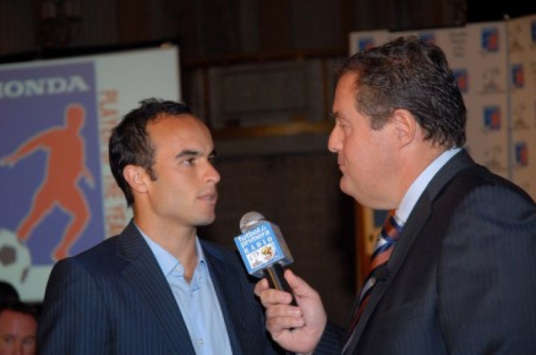 Landon Donovan, Honda Player of the Year 2009, (Courtesy Futbol de Primera)