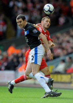 EPL: Fabio Aurelio - John O'Shea, Liverpool - Manchester United (Getty Images)