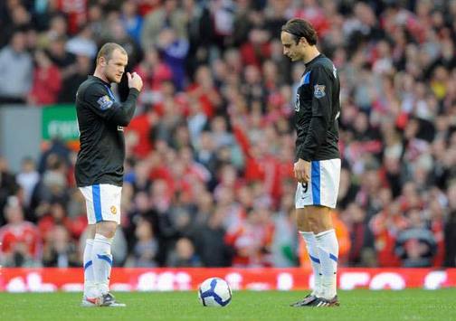 EPL: Wayne Rooney & Dimitar Berbatov, Liverpool - Manchester United (Getty Images)