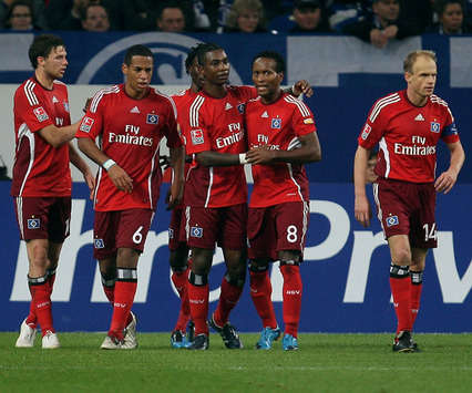 Bundesliga: Schalke 04 - Hamburger SV, Elia, Ze Roberto (Bongarts / Getty Images)