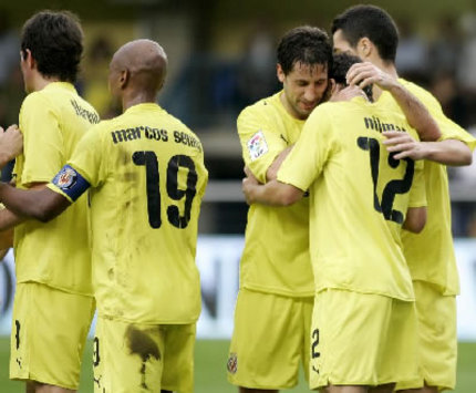İspanya: Nilmar, Senna ve Capdevilla (Villarreal) (MARCA)