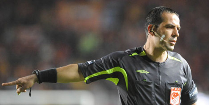 Bünyamin Gezer (Hakem) (ligtv.com.tr)