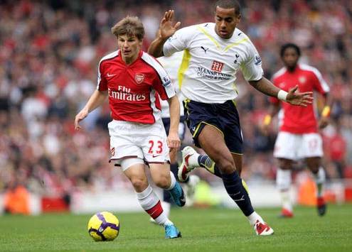 İngiltere: Andrey Arshavin (Arsenal) - Tom Huddlestone (Tottenham) (Getty Images)