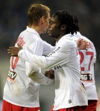 Ligue 1 : Clement Chantôme & Pegguy Luyindula (Paris SG)