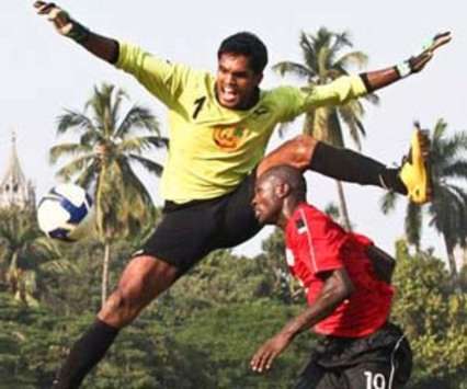 I League India 2009,Mahindra United v/s Viva Kerala (Mango Peel)