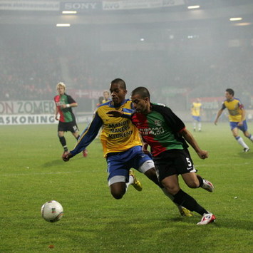 Charlison Benschop vs Youssef El-Akchaoui, NEC - RKC Waalwijk (Foto PROSHOTS)
