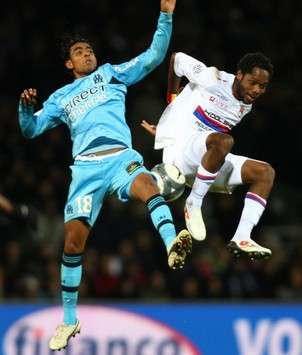 Ligue 1 : Fabrice Abriel (Marseille) vs Jean II Makoun (Lyon)