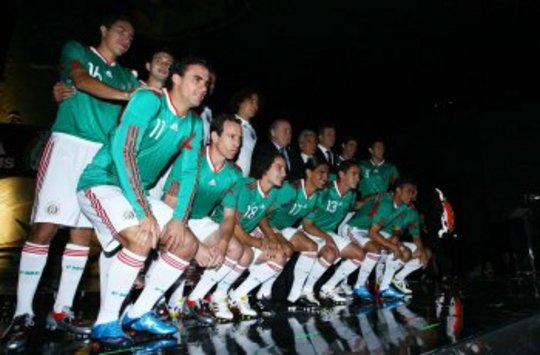 Presentación Camiseta Selección de México (Mexsport)