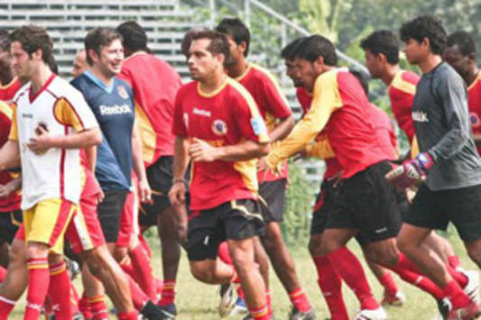 I-League East Bengal Pratice Photo (Mangopeel)