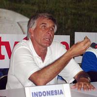 Cesar Payovich Perez - Pelatih S.A.D. Indonesia U-18 (GOAL.com / Gunawan Widyantara)