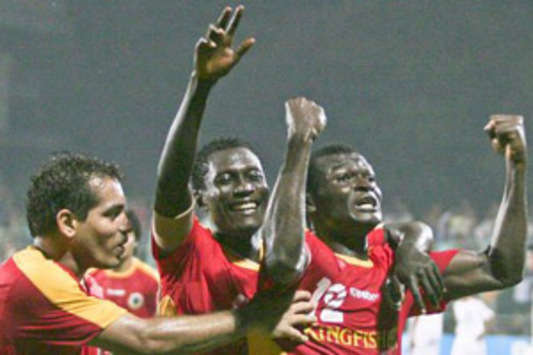 Return Of The Good Times: East Bengal Players Celebate Their First Home Win In The I-League (Mango Peel)