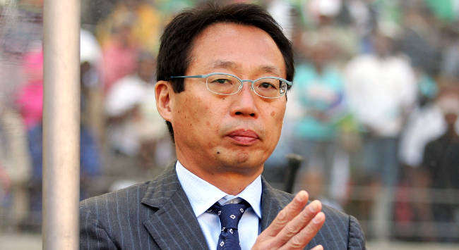 South Africa v Japan coach Takeshi Okada(Getty Images)