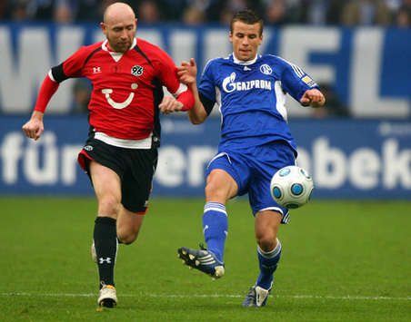 Bundesliga: Schalke 04 - Hannover 96, Stajner, Schmitz 