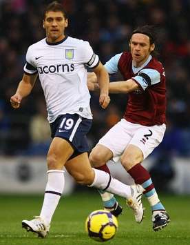 Graham Alexander - Stiliyan Petrov, Burnley v Aston Villa (Getty Images)