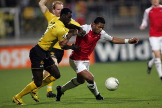Roda JC - AZ Alkmaar, Pa-Modou Kah vs. Jeremain Lens (foto PROSHOTS)