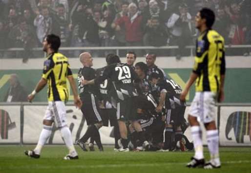 Turkcell Süper Lig: Beşiktaşlı oyuncuların gol sevinci (bjk.com.tr)