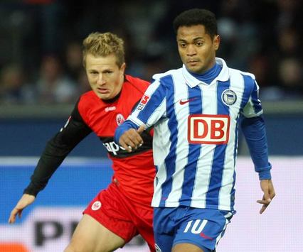 Bundesliga: Hertha BSC - Eintracht Frankfurt: Christoph Spycher & Raffael (Bongarts/Getty-Images)