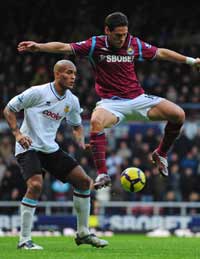 EPL: Guillermo Franco - Clarke Carlisle, West Ham United v Burnley (Getty Images)