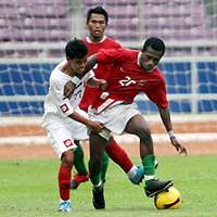 Engle Bert Sani (kanan) - Indonesia U-23 (GOAL.com / Rachmad Sentosa)