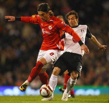 UEFA Avrupa Ligi: Todor Timonov (CSKA Sofya) - Simon Davies (Fulham) (Getty Images)