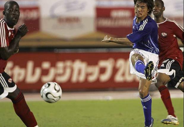 Whitecaps add Japanese midfielder Kobayashi 