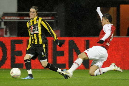 AZ Alkmaar - Vitesse, Lasse Nilsson and Hector Moreno (foto PROSHOTS)