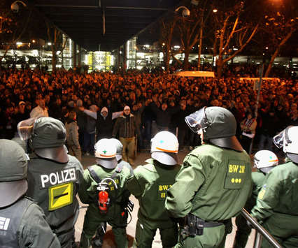 Fan riot and police in Stuttgart (Bongarts / Getty Images)