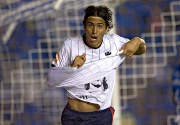 Aldo de Nigris busca reivindicarse ante Chivas