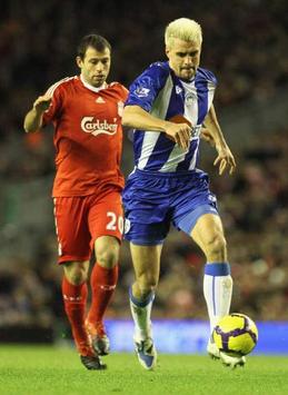 EPL: Javier Mascherano - Paul Scharner, Liverpool v Wigan Athletic (Getty Images)
