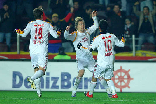 Turkcell Süper Lig: Galatasaraylı futbolcuların gol sevinci (galatasaray.org)